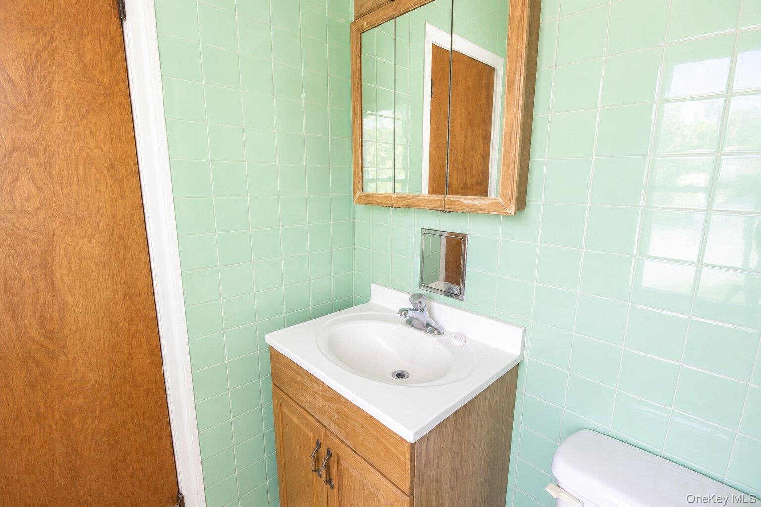 32 Hasbrouck Street – For Sale photo 27