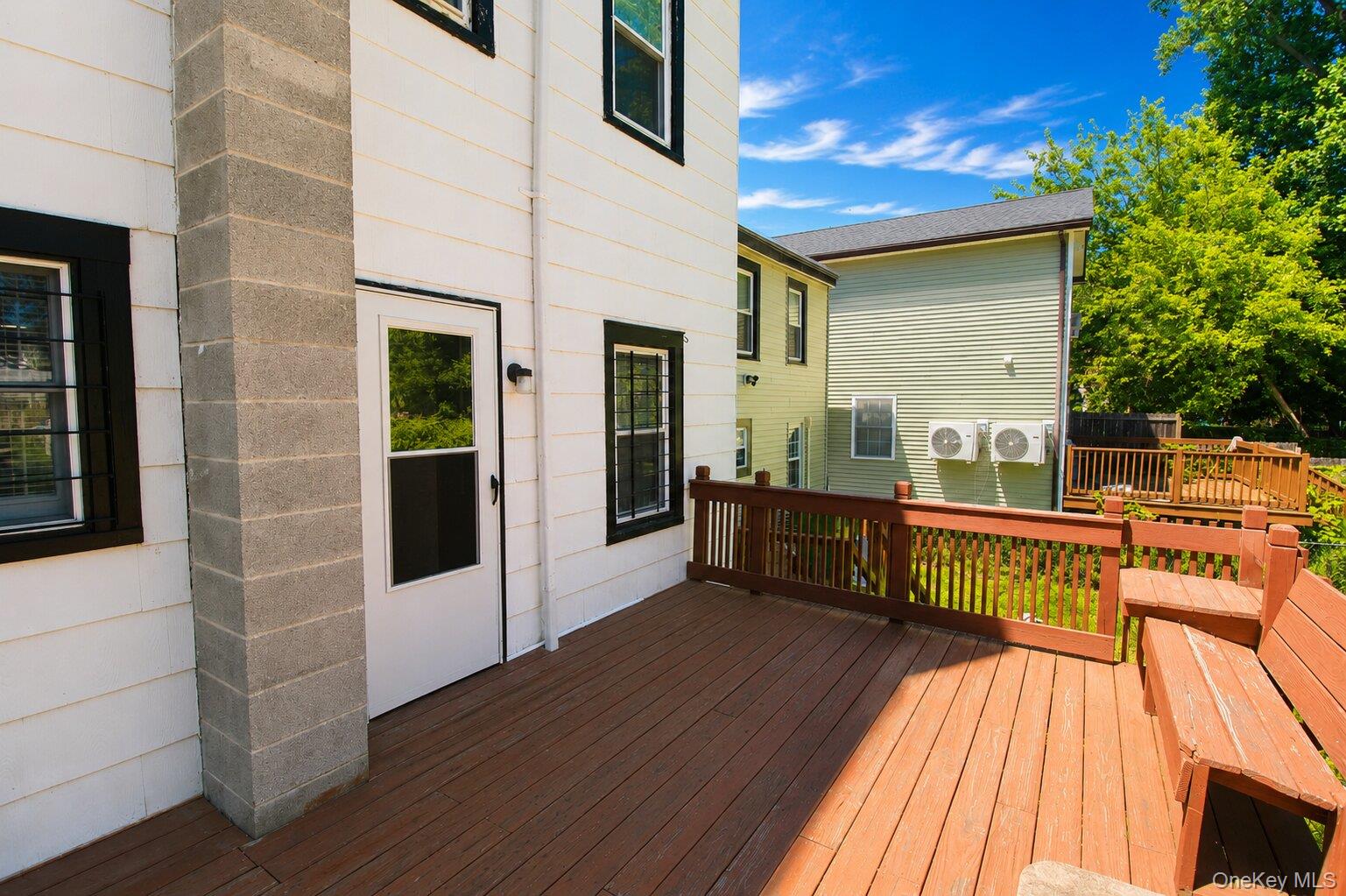 32 Hasbrouck Street – For Sale photo 38