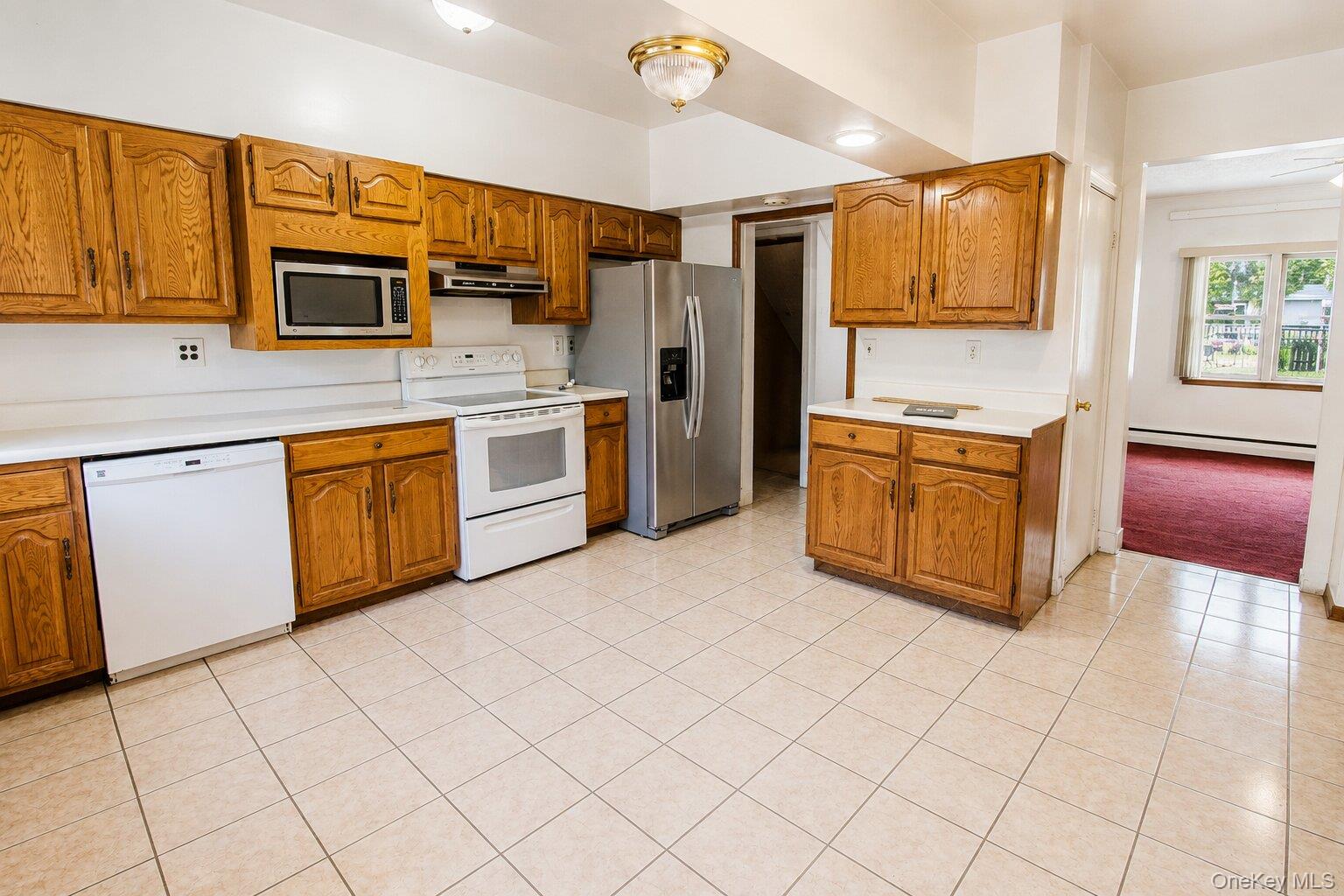 32 Hasbrouck Street – For Sale photo 3