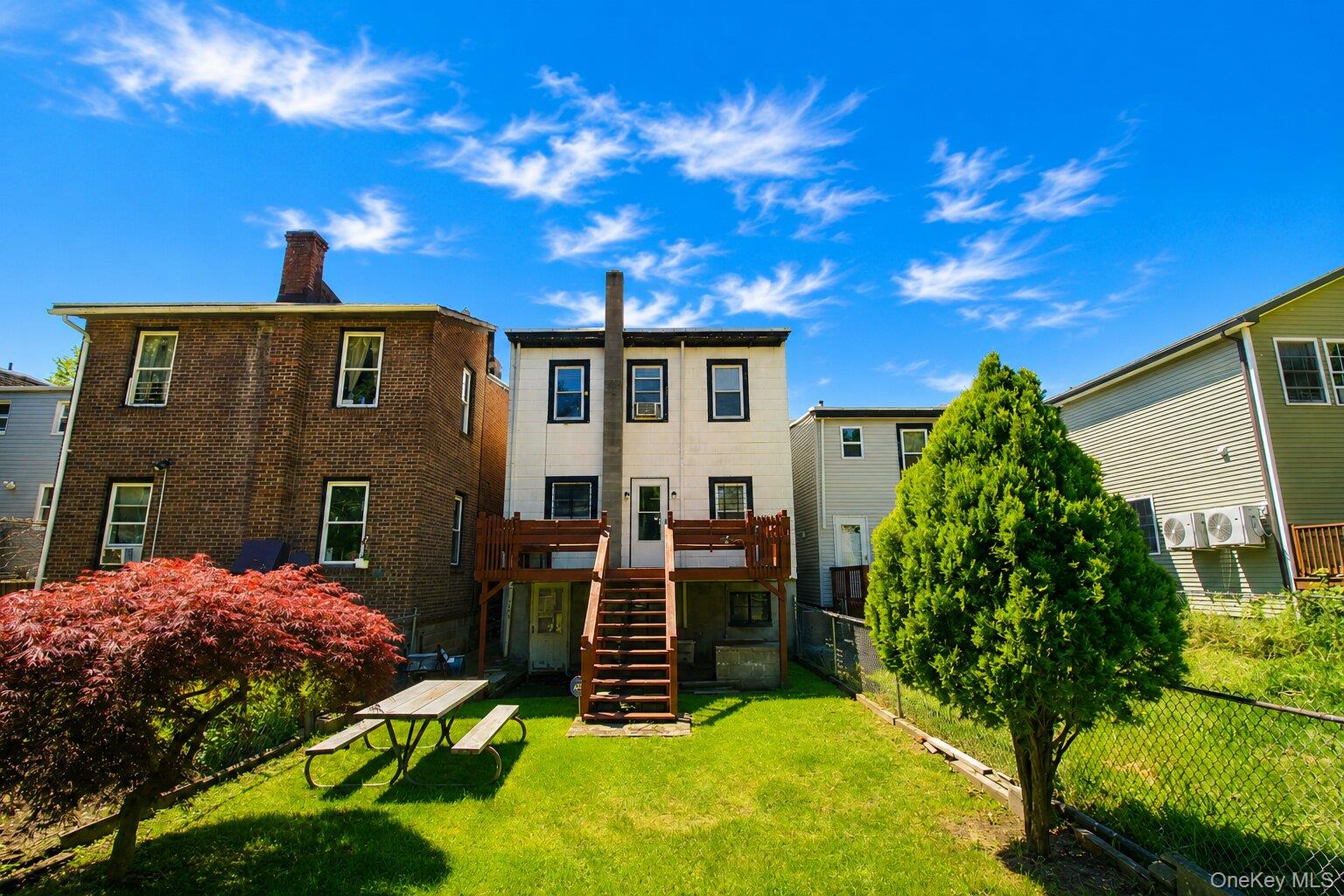 32 Hasbrouck Street – For Sale photo 39