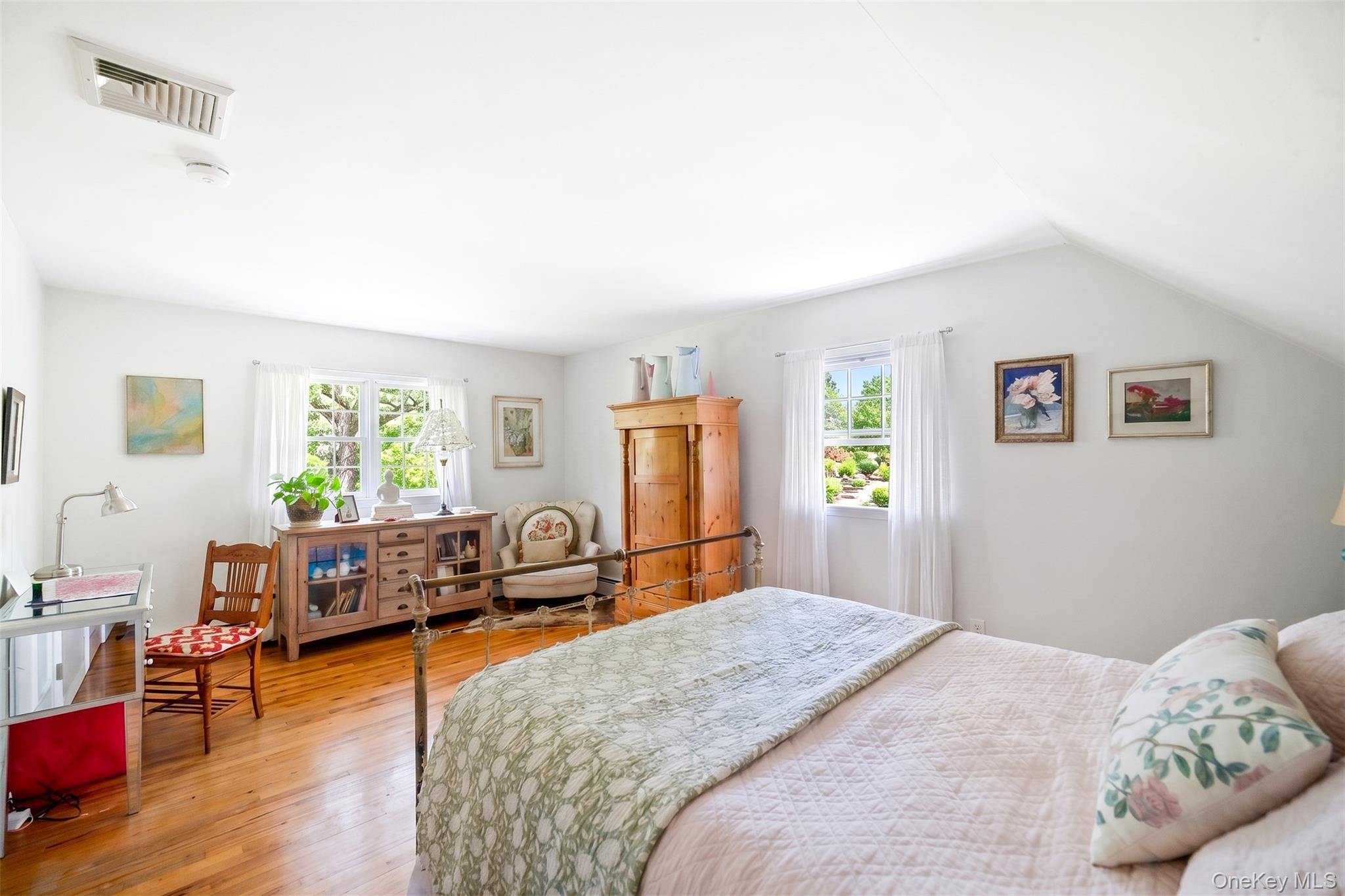 10 Tall Oak Lane – For Sale photo 11