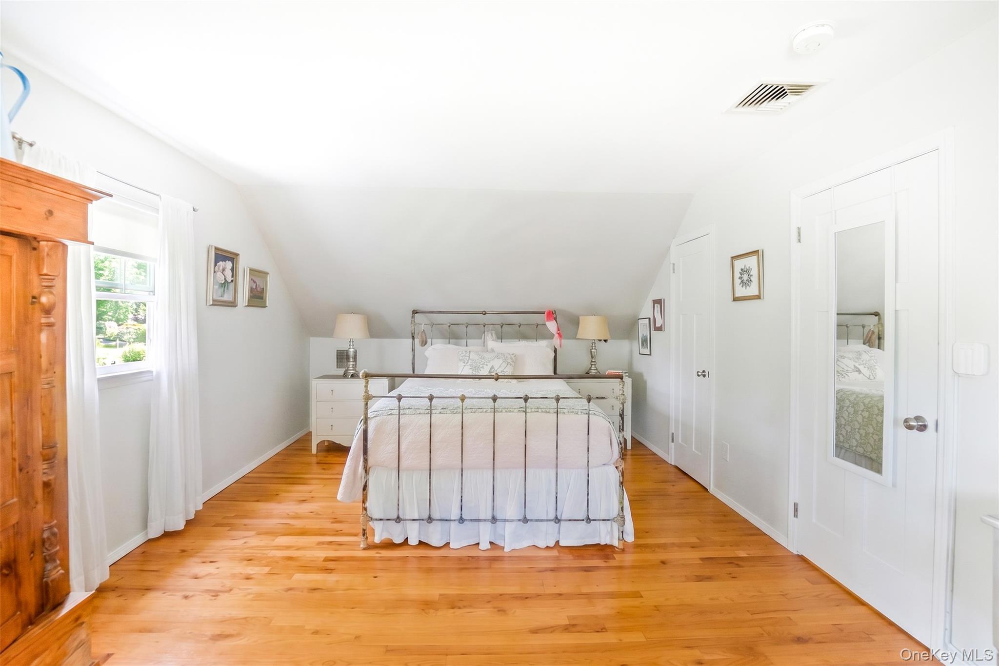 10 Tall Oak Lane – For Sale photo 10