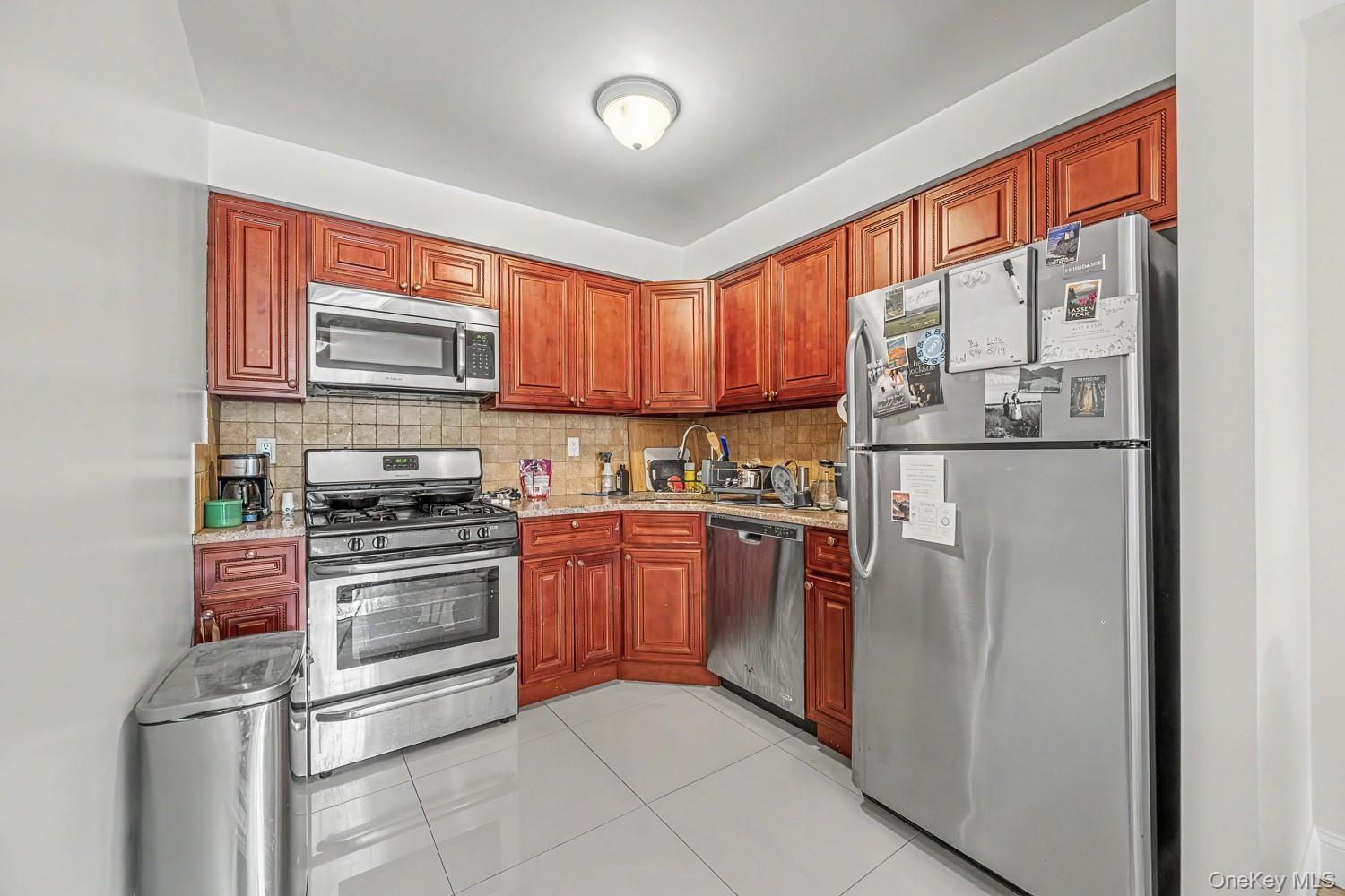 35th Street – For Sale photo 6