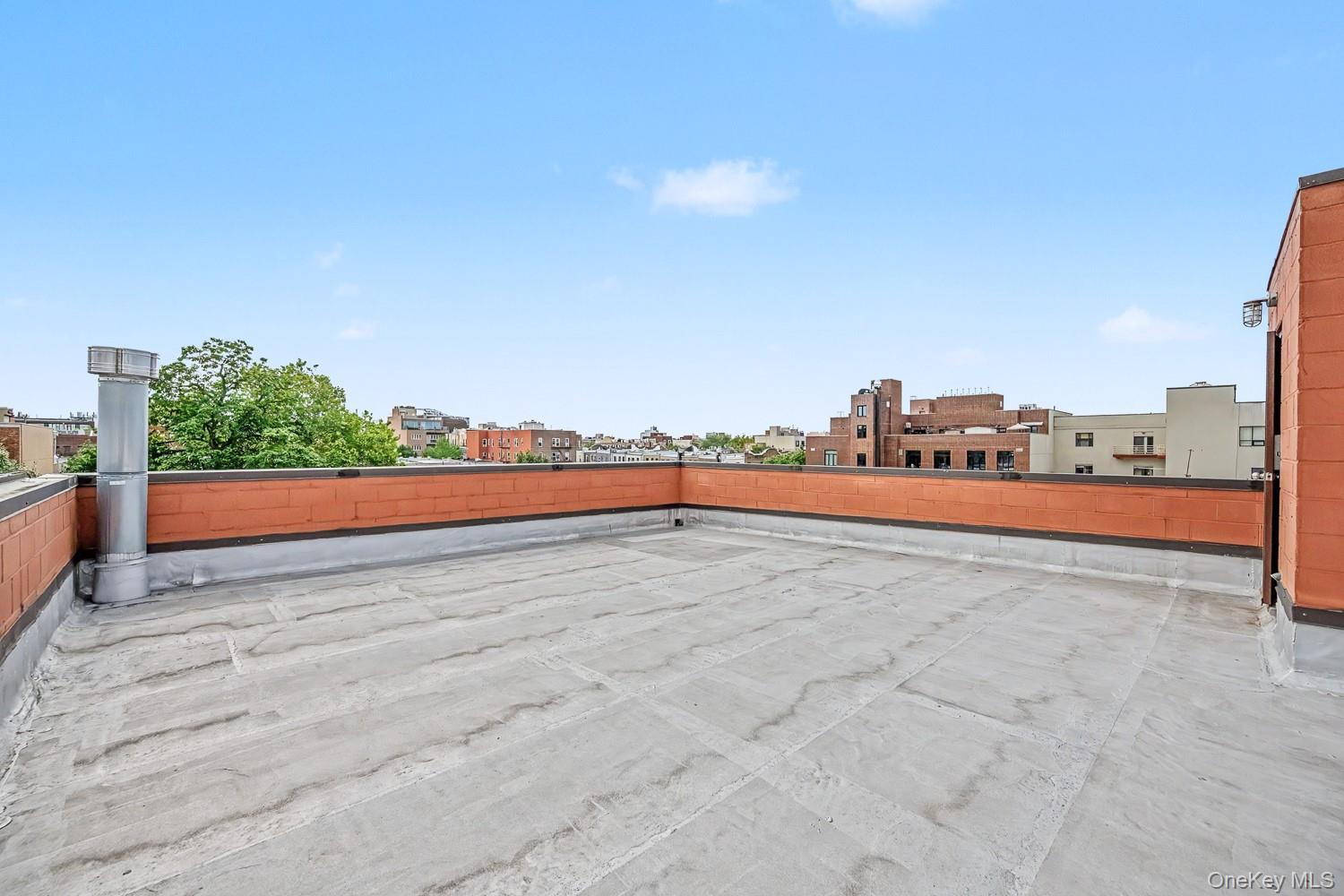 35th Street – For Sale photo 19