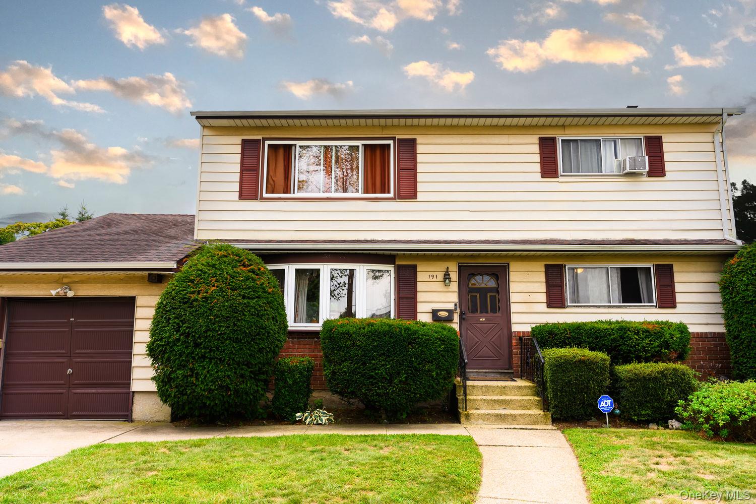 191 N Virginia Avenue – For Sale
