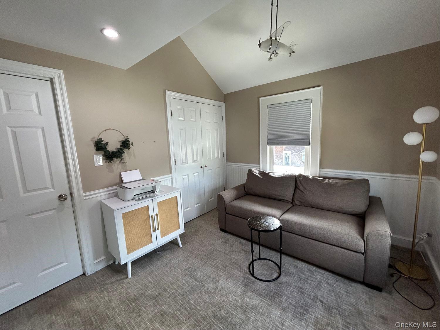 607 Nassau Street – For Rent photo 16
