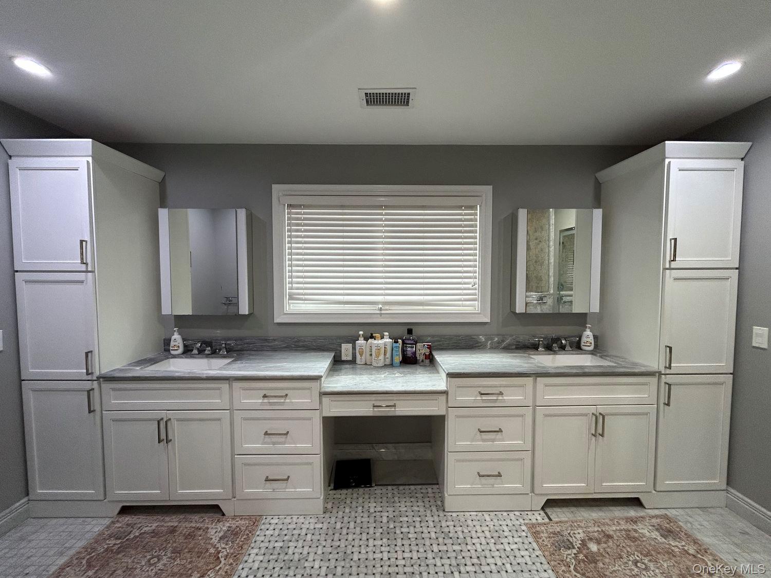 607 Nassau Street – For Rent photo 35
