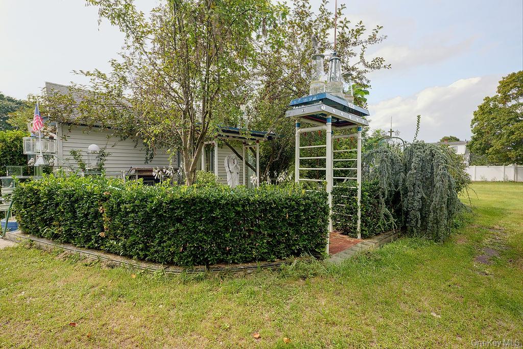 437 Moffitt Boulevard – For Sale photo 20