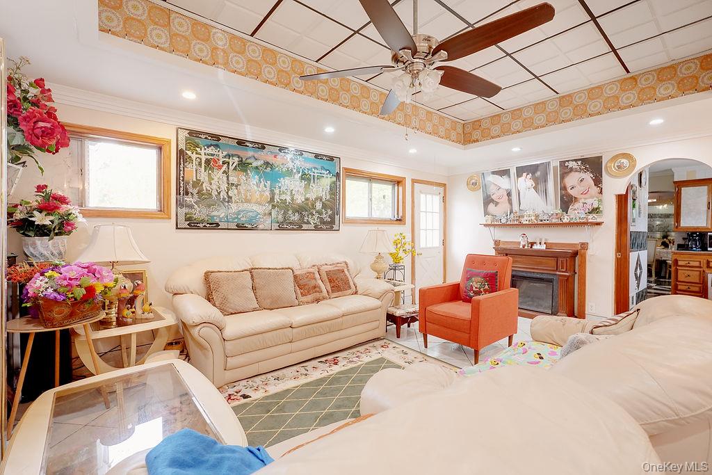 437 Moffitt Boulevard – For Sale photo 4