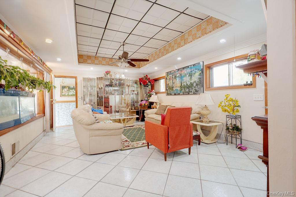 437 Moffitt Boulevard – For Sale photo 5