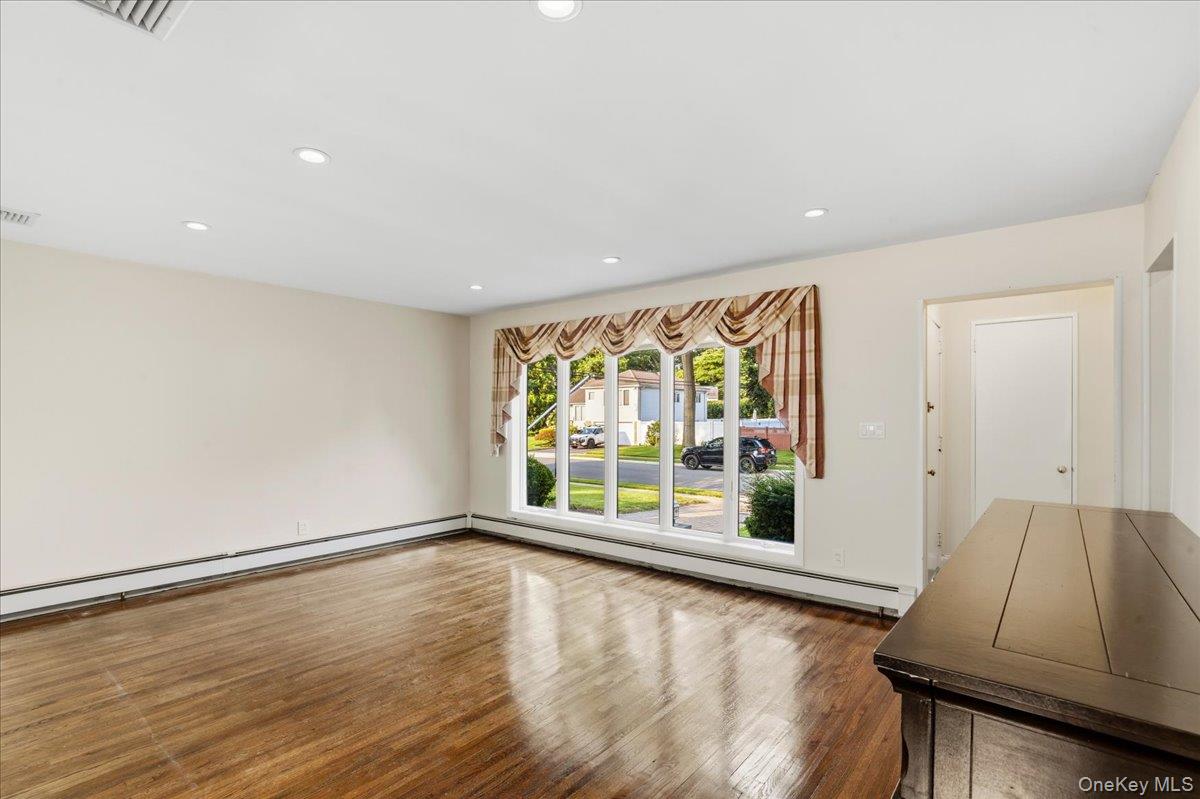 1426 Meadow Lane – For Sale photo 32