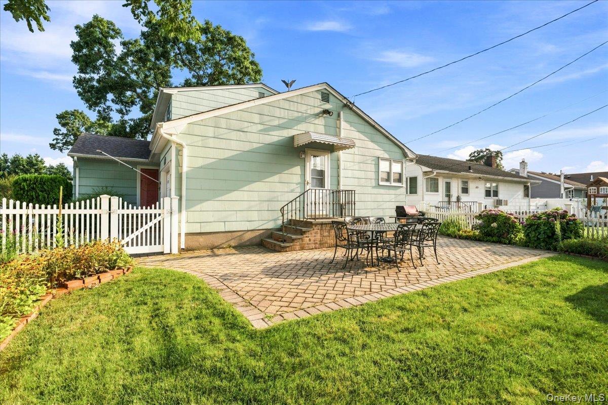 1426 Meadow Lane – For Sale photo 12
