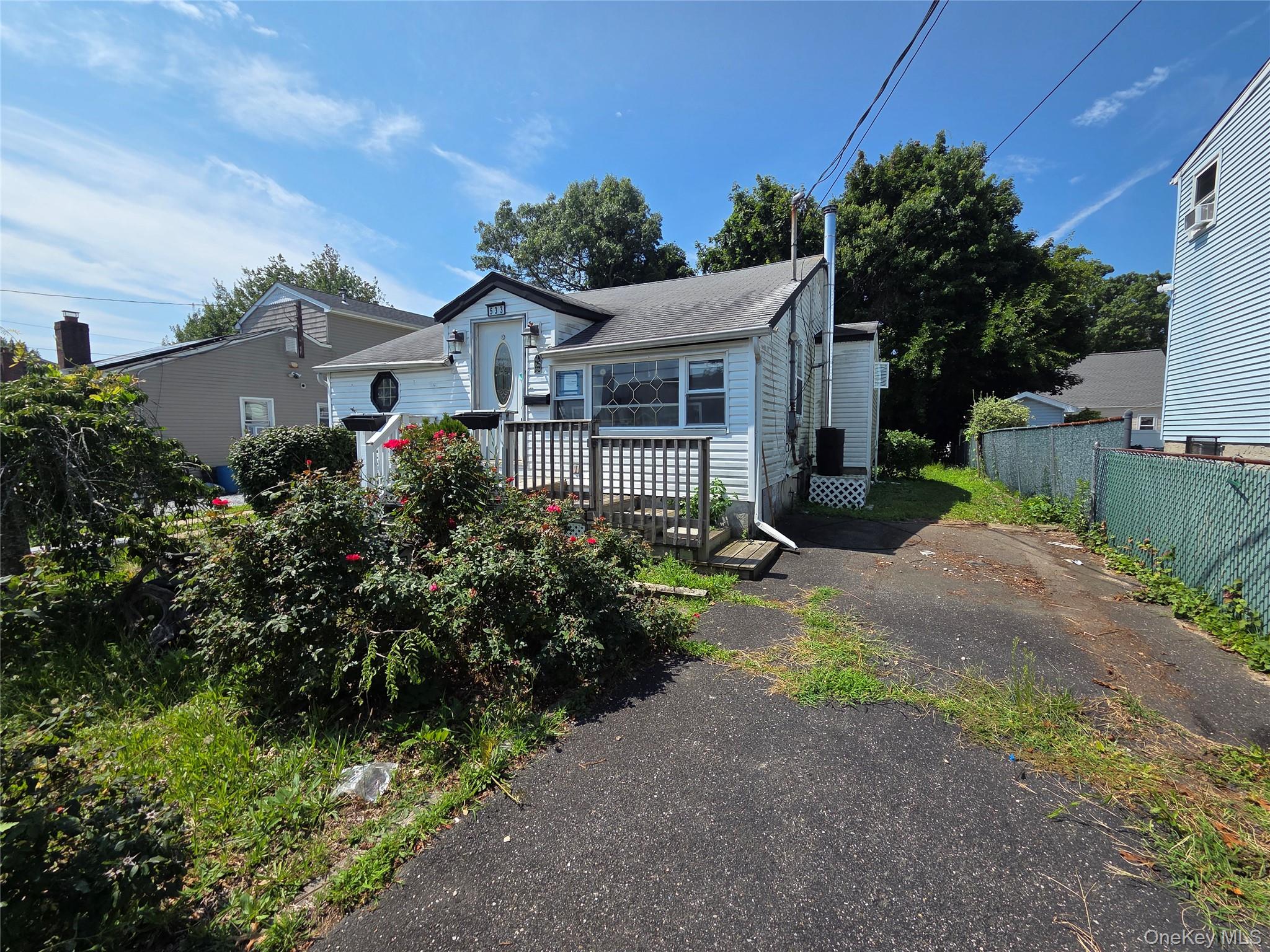 533 S 8th Street – For Sale