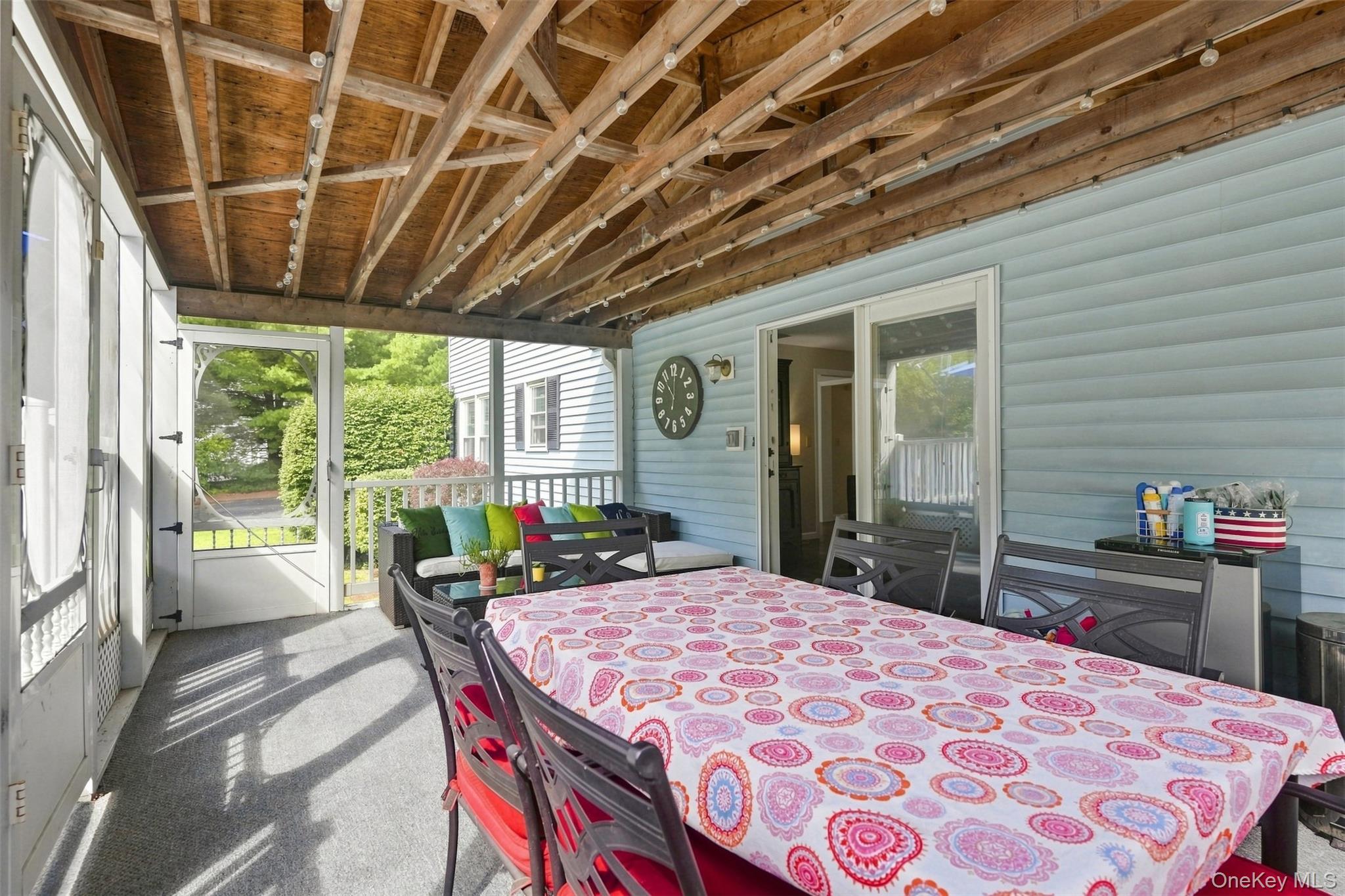 18 English Way – For Sale photo 39