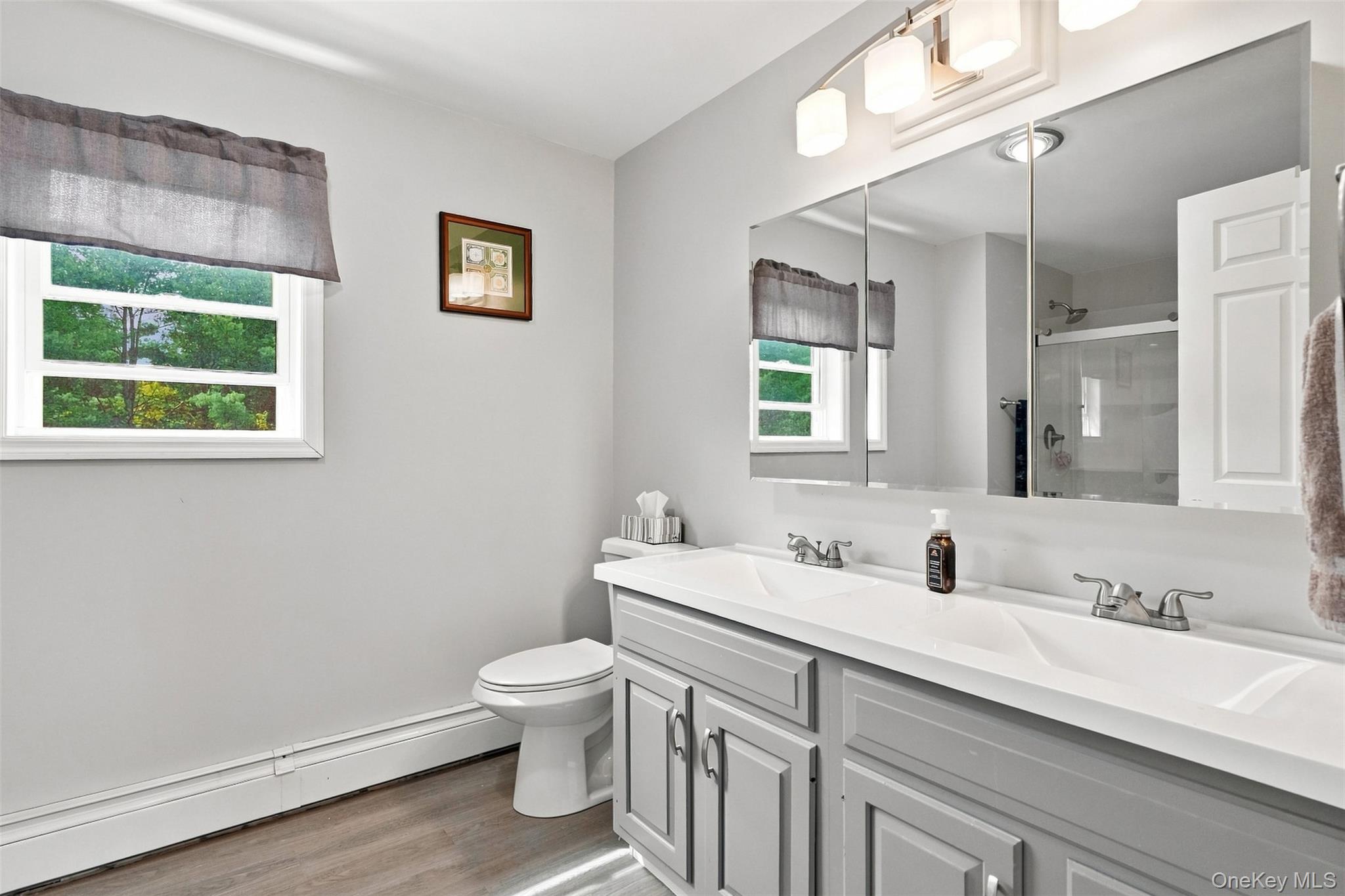18 English Way – For Sale photo 29