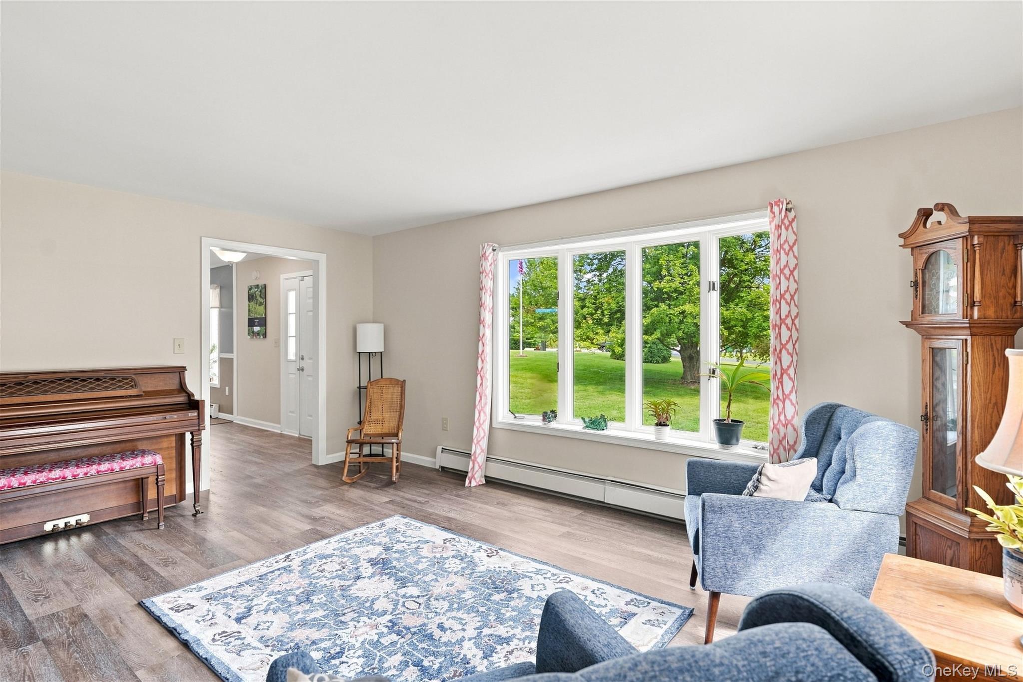 18 English Way – For Sale photo 11
