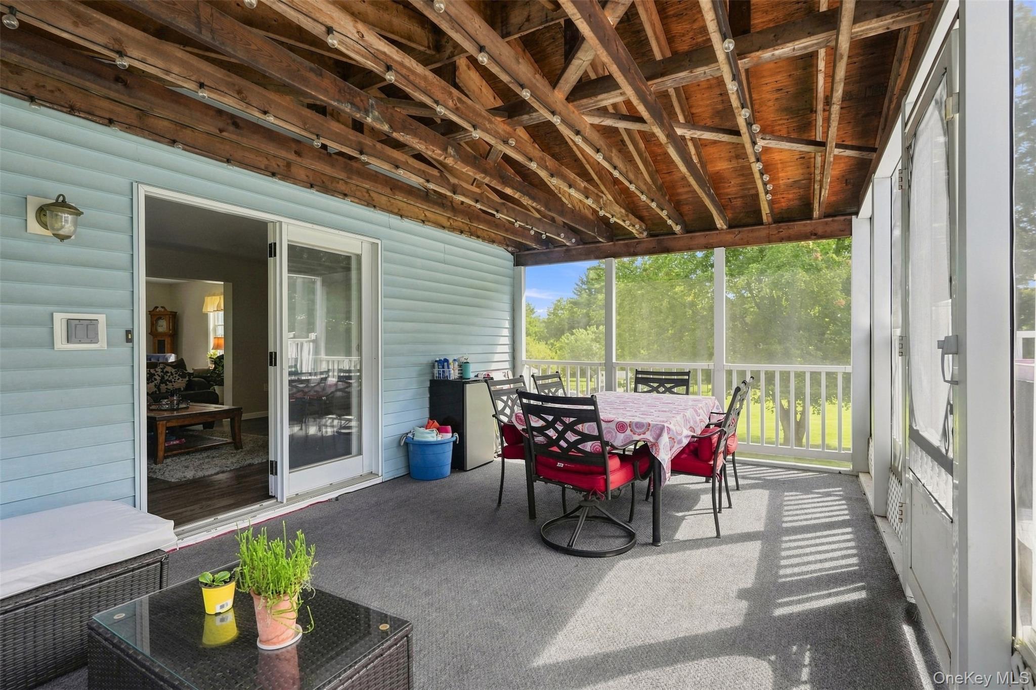18 English Way – For Sale photo 40