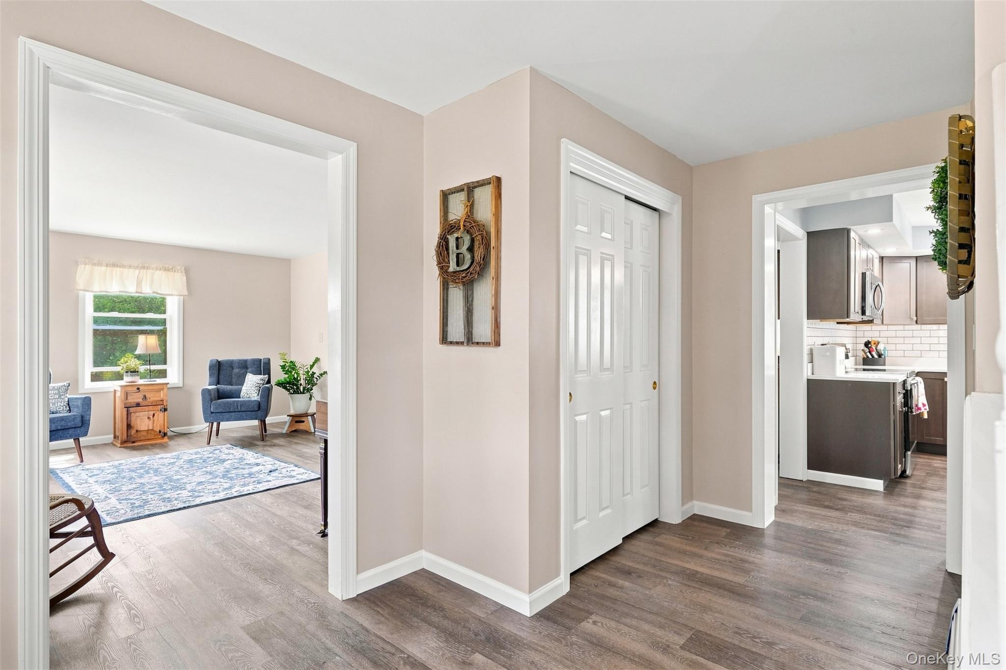18 English Way – For Sale photo 9