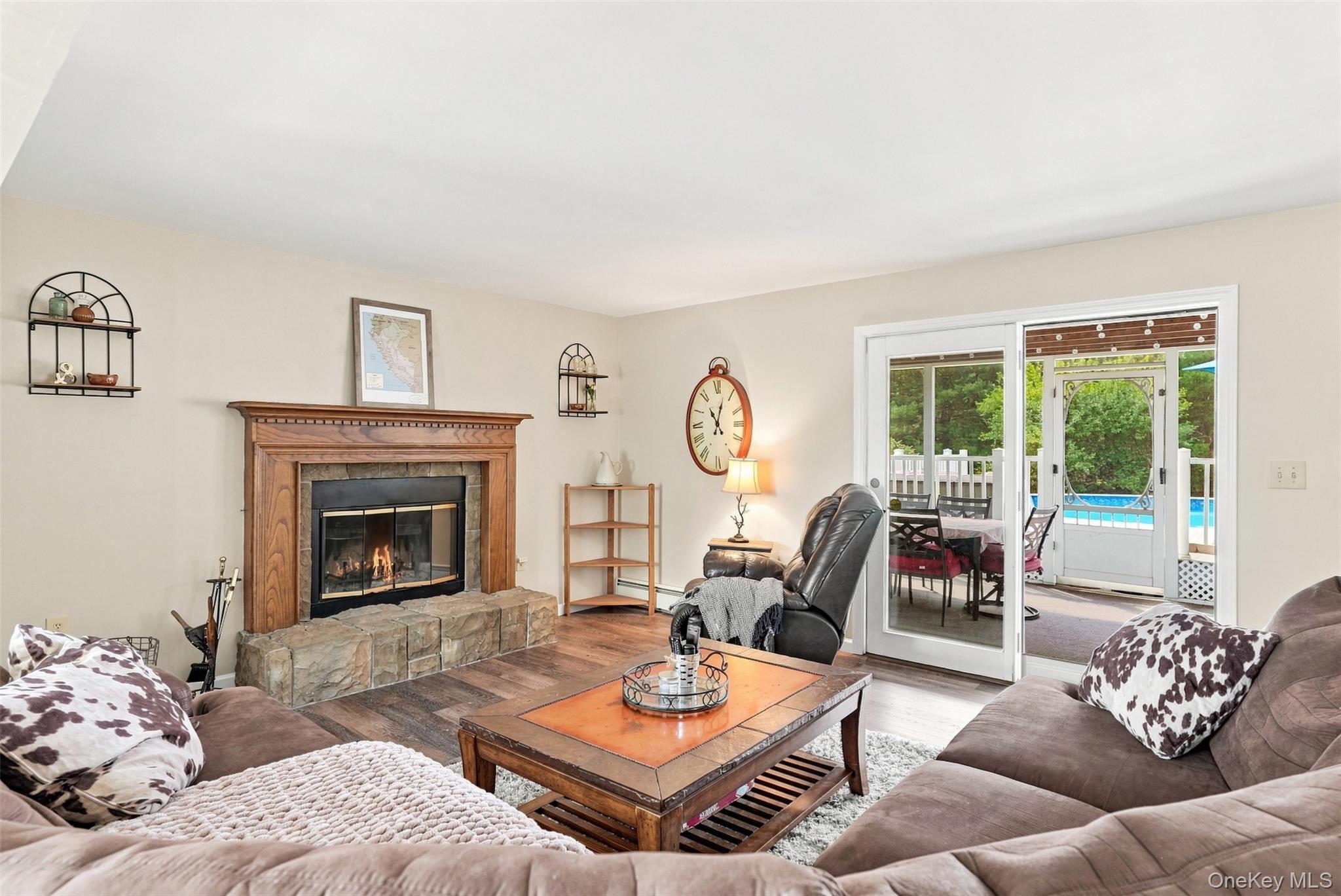 18 English Way – For Sale photo 14