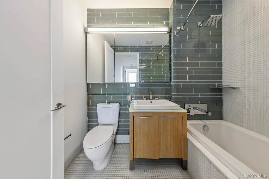 22 N 6th Street, Unit 4D photo 14