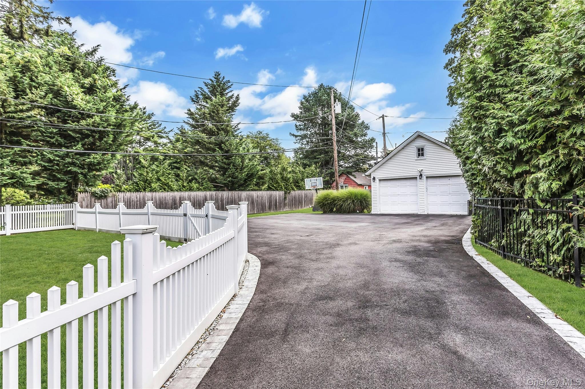 75 S Penataquit Avenue – For Sale photo 35