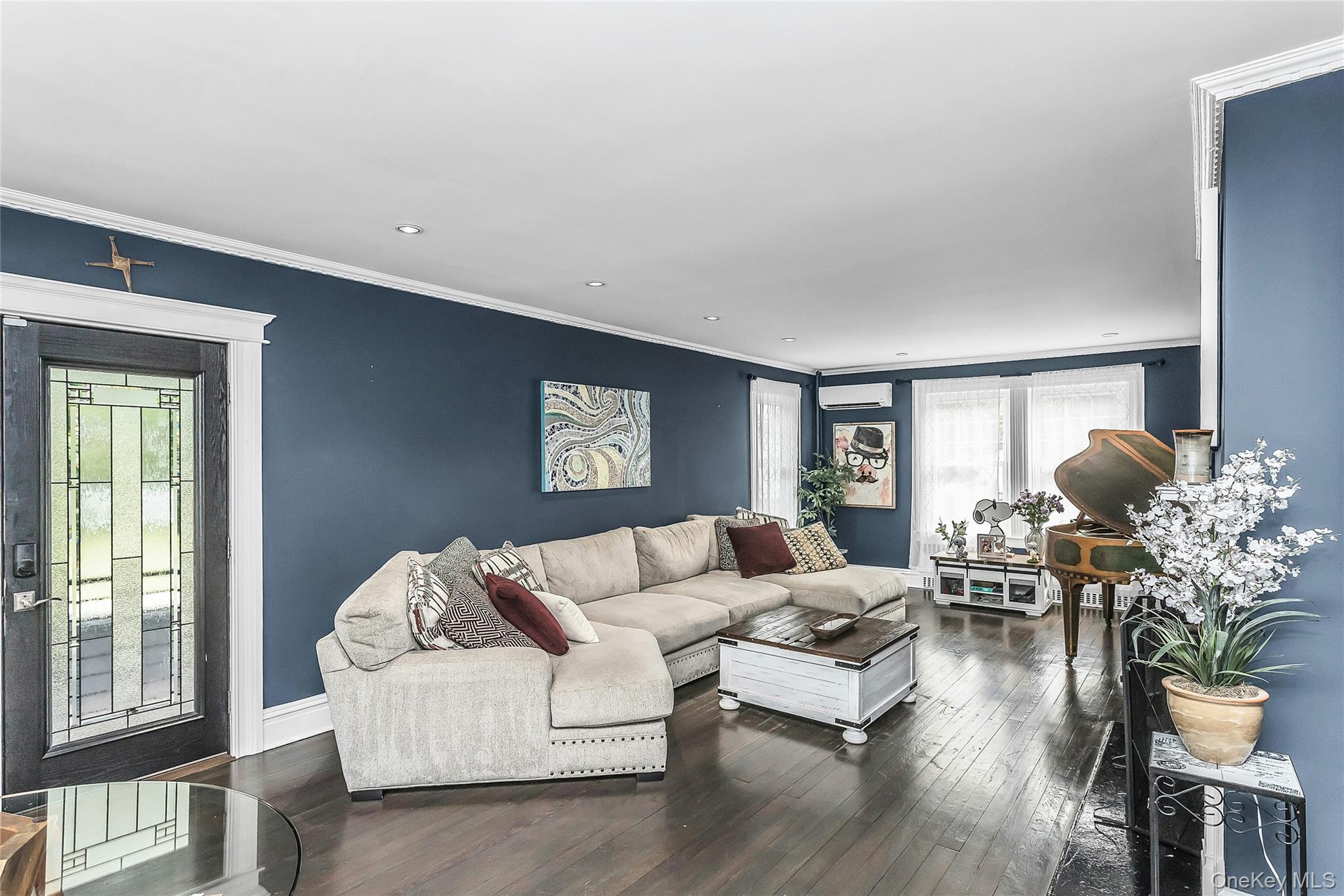 75 S Penataquit Avenue – For Sale photo 6