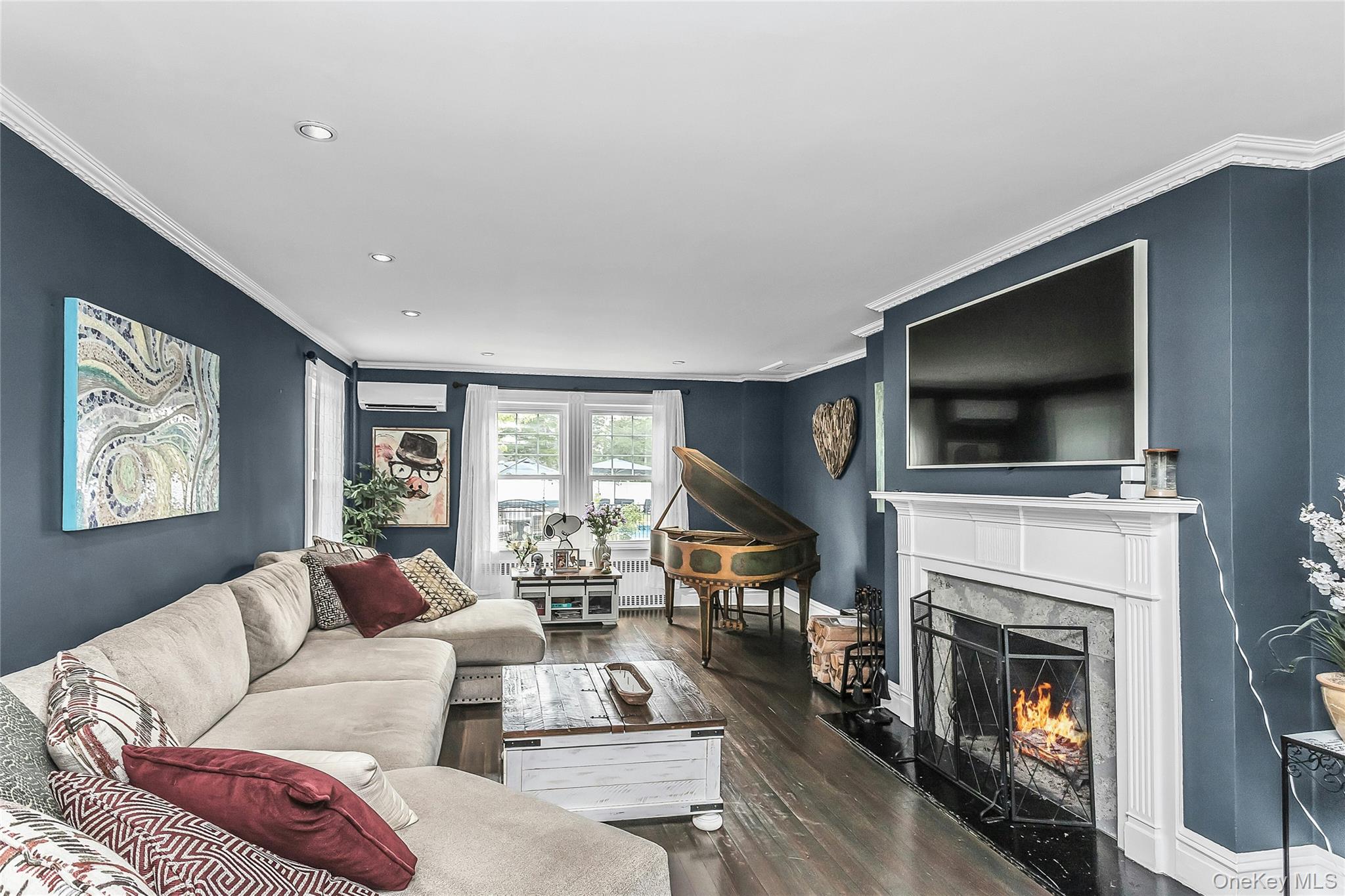75 S Penataquit Avenue – For Sale photo 7