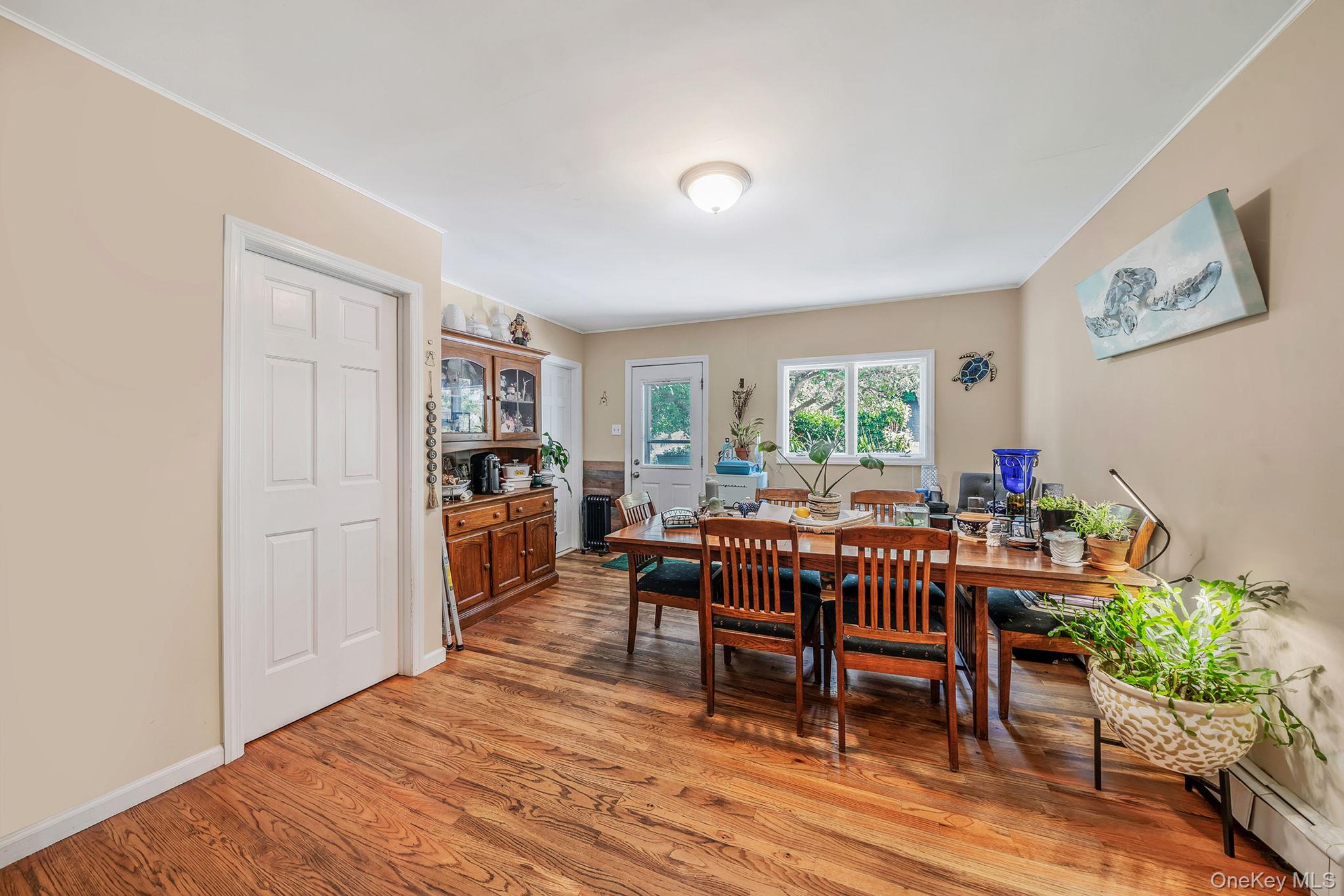 426 Midwood Avenue – For Sale photo 10