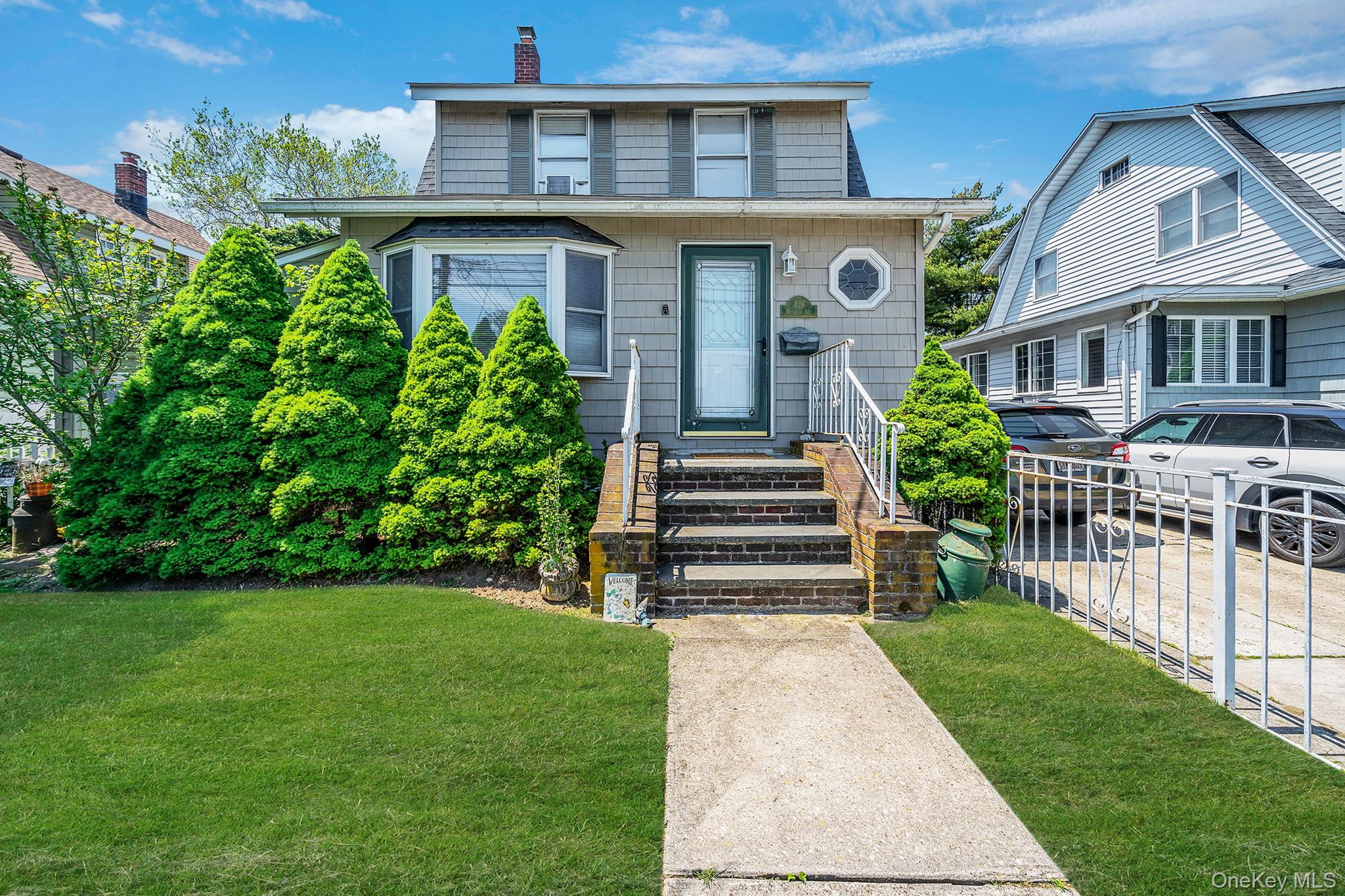 426 Midwood Avenue – For Sale