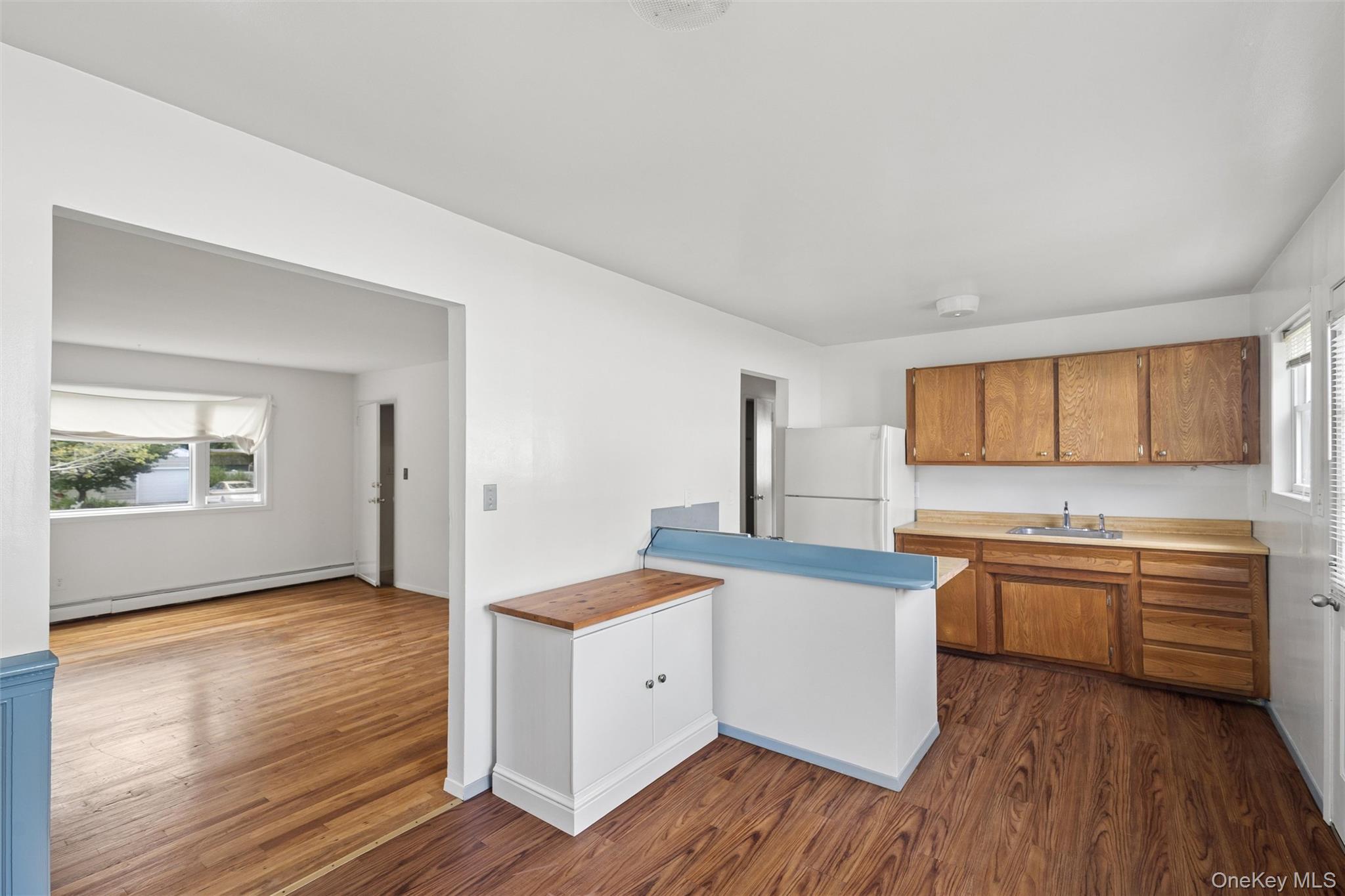 544 Park Avenue – For Sale photo 7