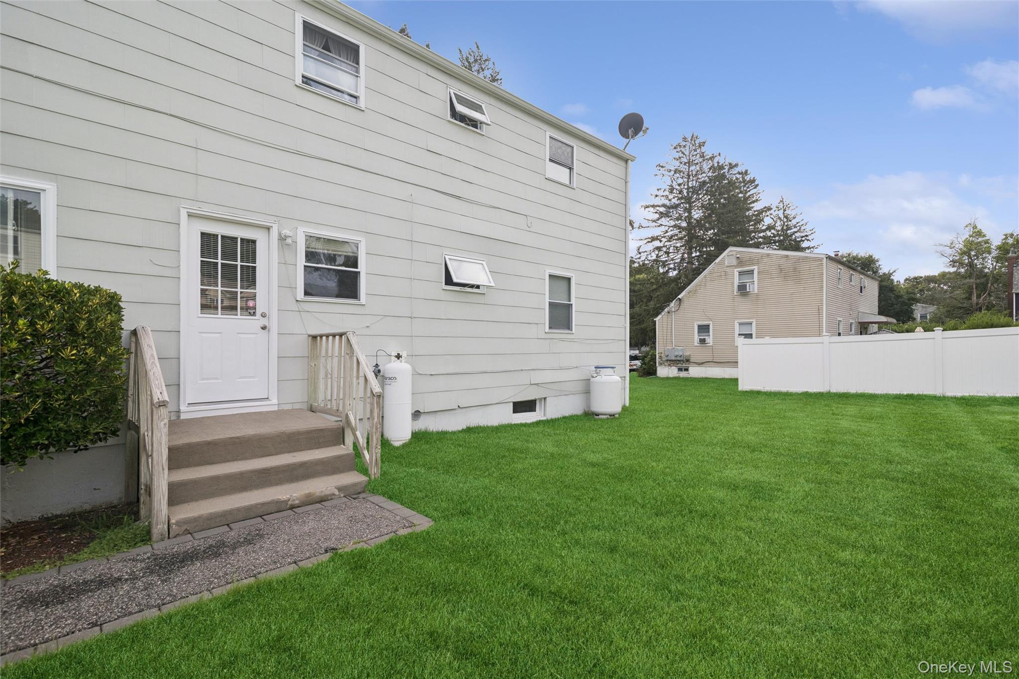544 Park Avenue – For Sale photo 36