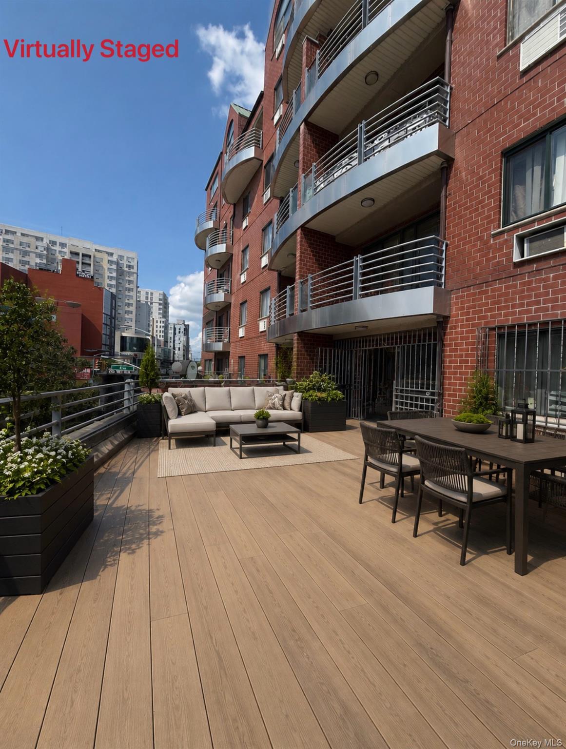 4105 College Point Boulevard, Unit 2D photo 13