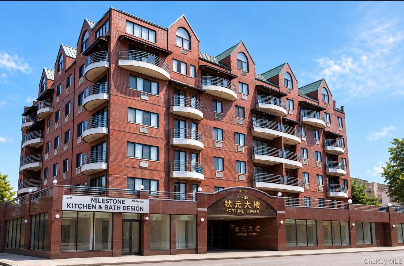 4105 College Point Boulevard, Unit 2D photo 11