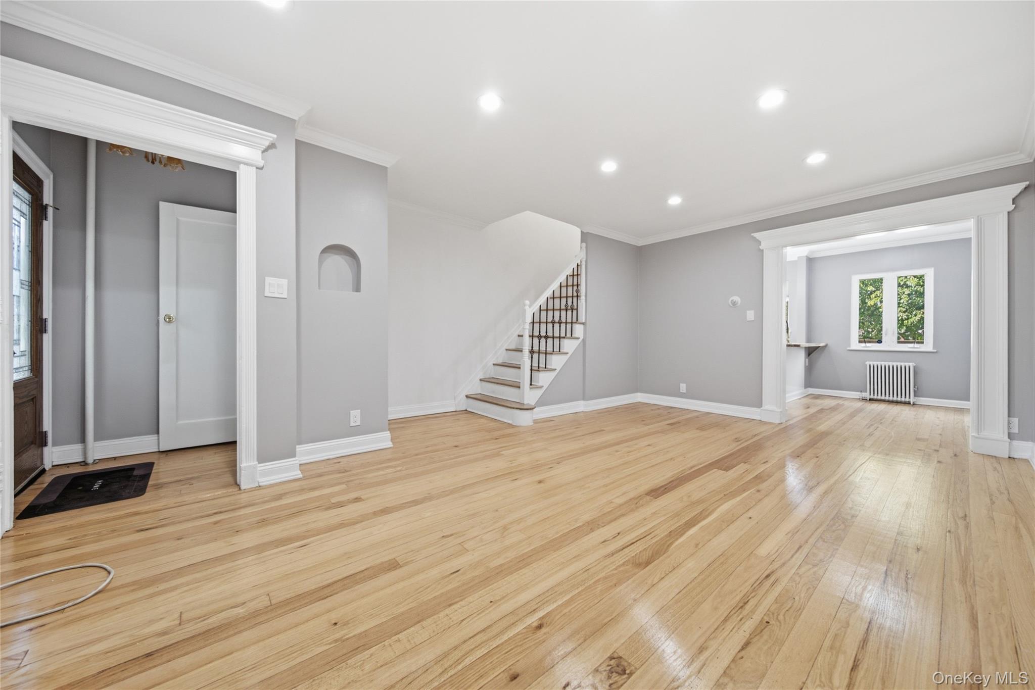 15749 9th Avenue – For Rent photo 3