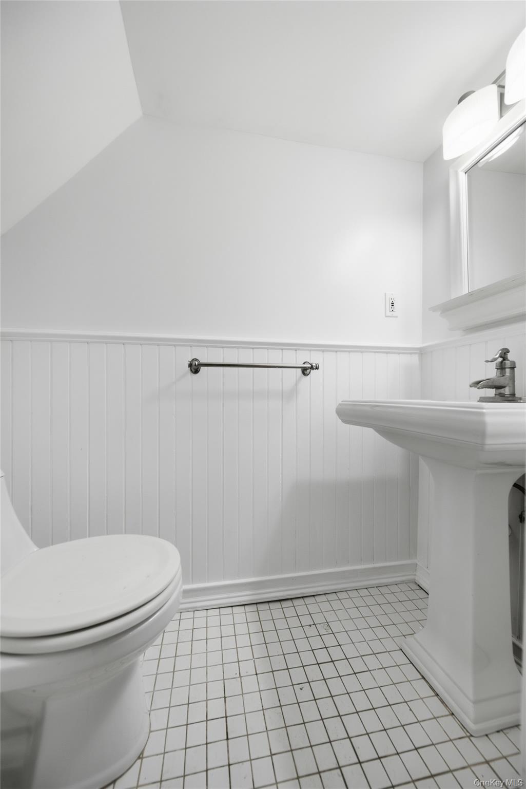15749 9th Avenue – For Rent photo 14