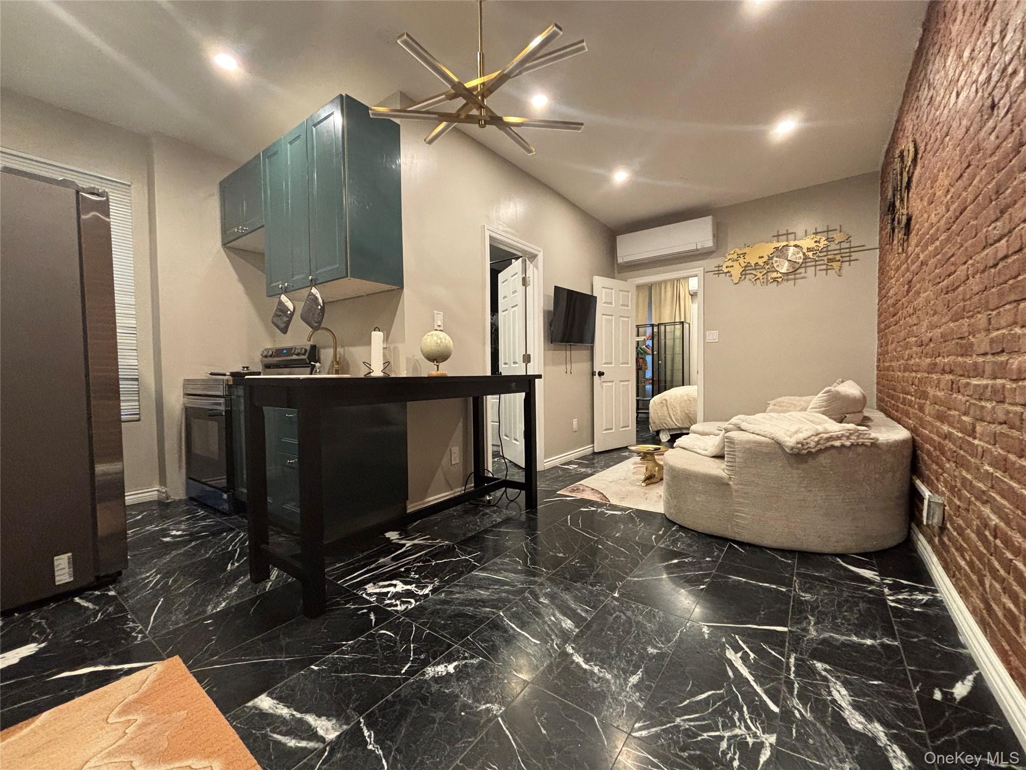 1400 Flatbush Avenue, Unit 2R photo 2