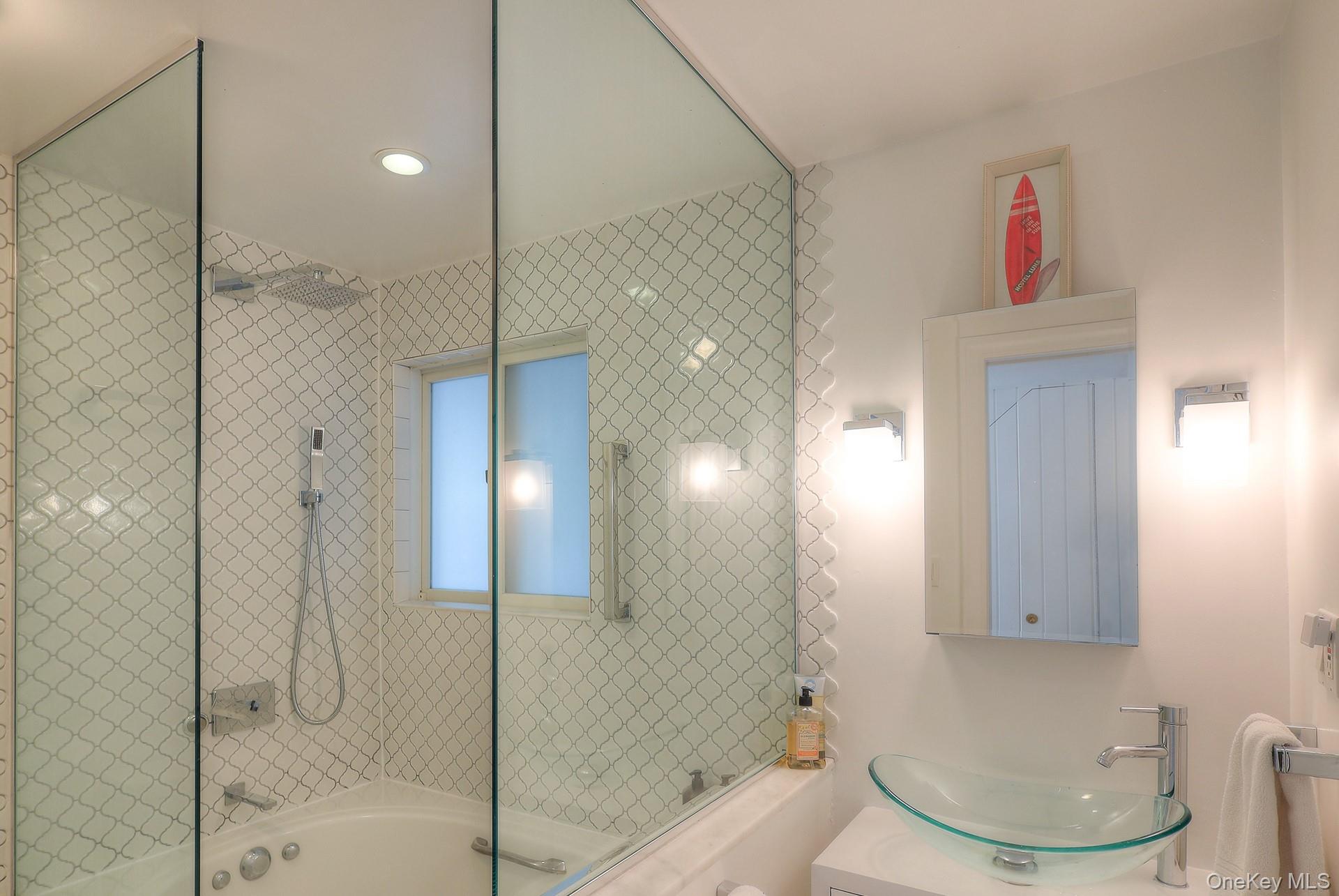 18 Cliff Road – For Sale photo 42