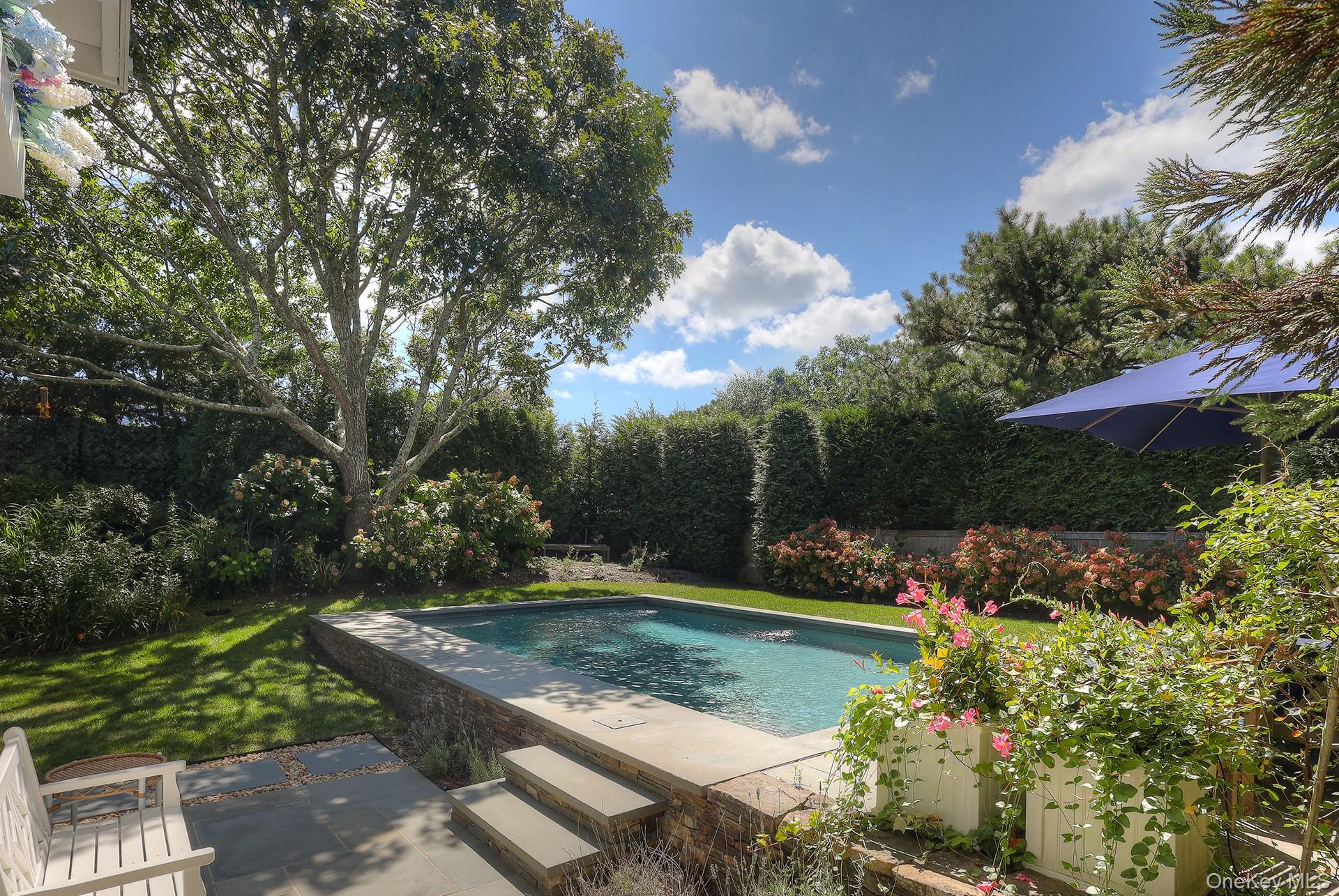 18 Cliff Road – For Sale photo 3