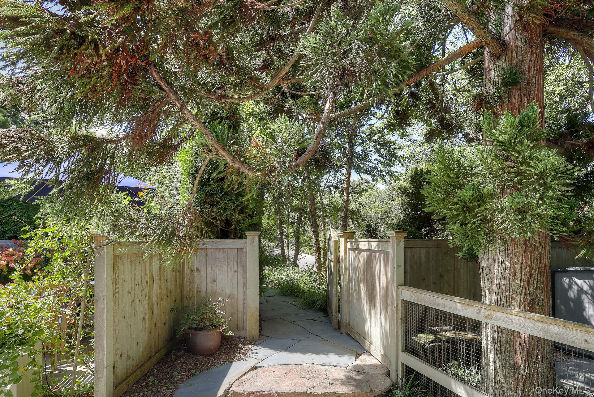 18 Cliff Road – For Sale photo 8