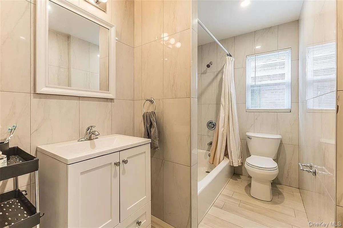 80-15B 168th Street – For Sale photo 9
