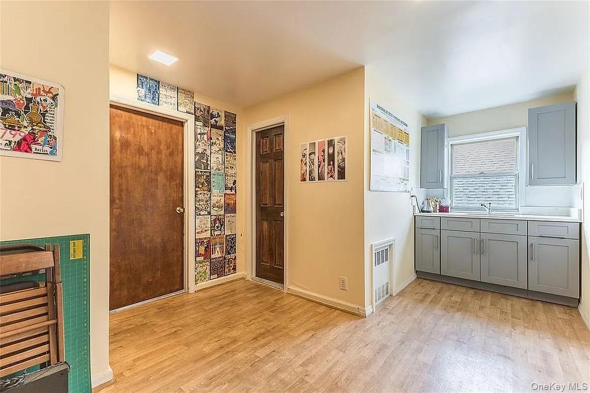80-15B 168th Street – For Sale photo 8