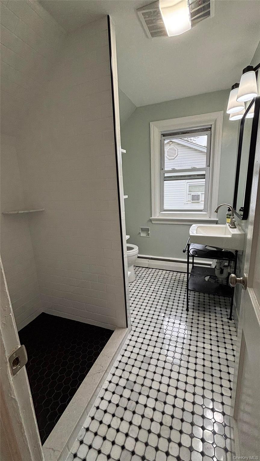 2284 New York Avenue – For Rent photo 10