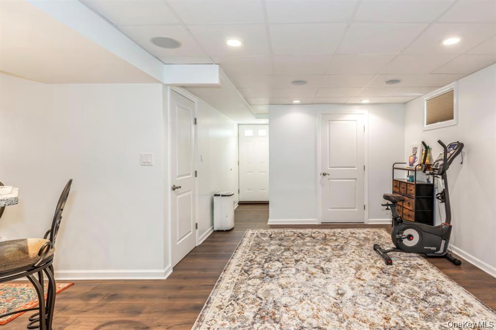 12 Midvale Avenue – For Sale photo 20