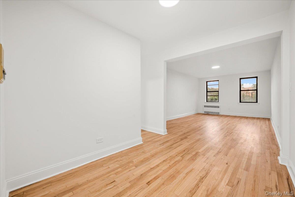 3260 Netherland Avenue, Unit 2H photo 8