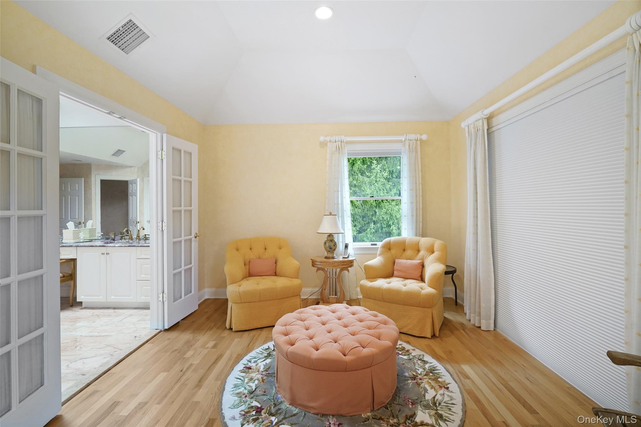 18 Clara Lane – For Sale photo 33