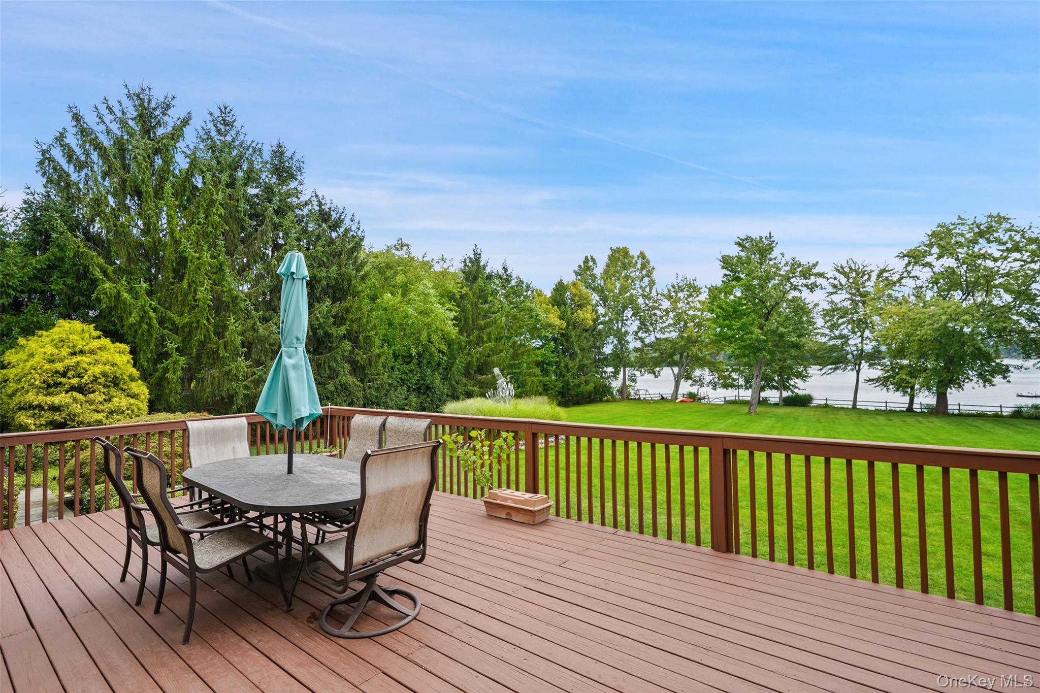 18 Clara Lane – For Sale photo 44
