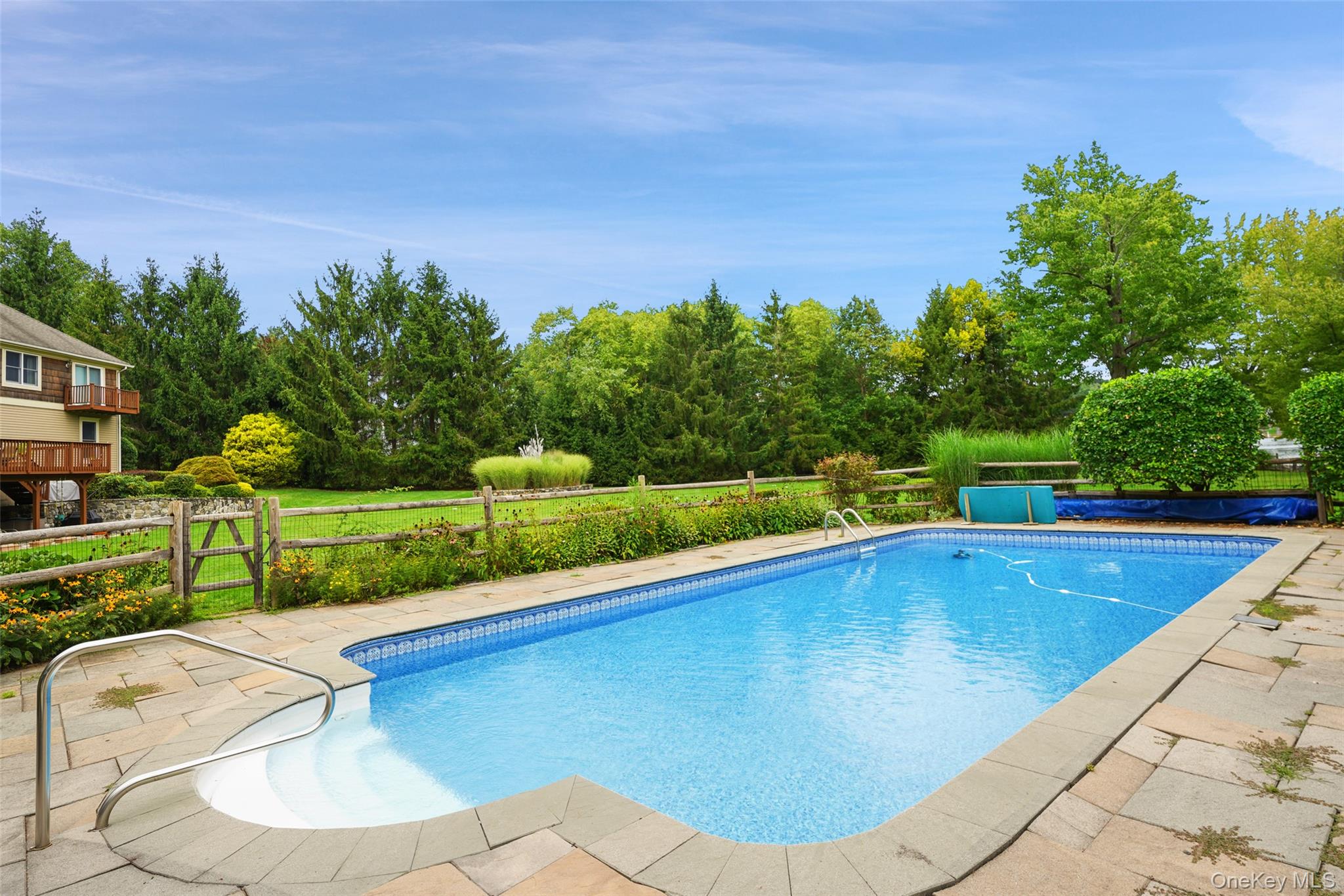 18 Clara Lane – For Sale photo 42