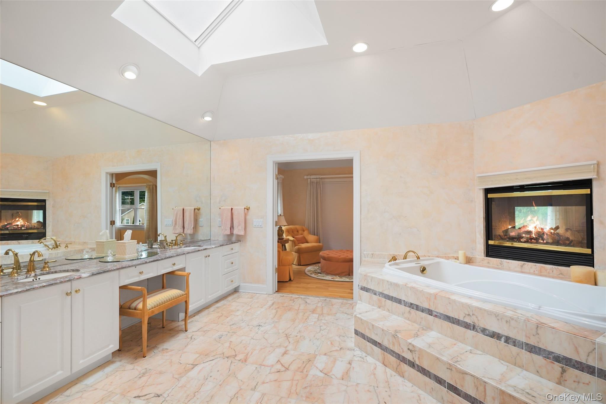 18 Clara Lane – For Sale photo 36
