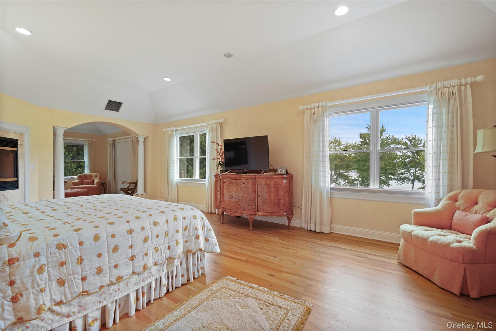 18 Clara Lane – For Sale photo 31