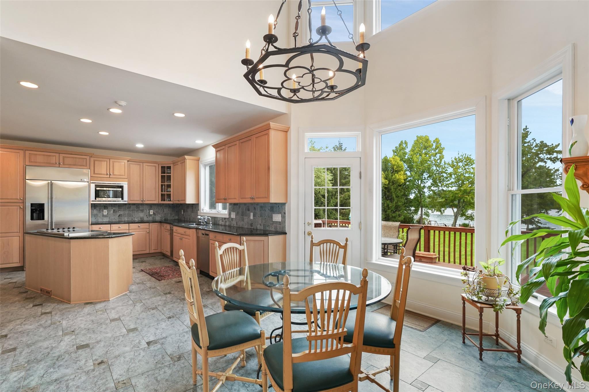 18 Clara Lane – For Sale photo 17
